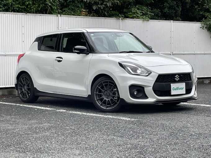 新着情報“スイフトスポーツベースグレード”2024年式ピュアホワイトP入荷しました！