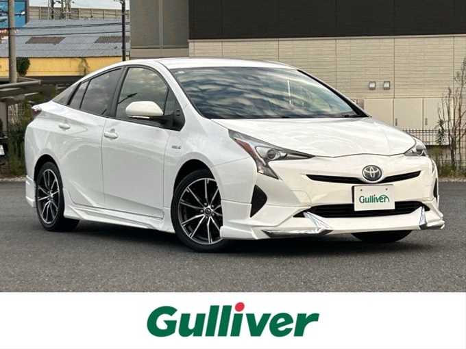 新着情報“プリウスE”2016年式スーパーホワイトⅡ入荷しました！