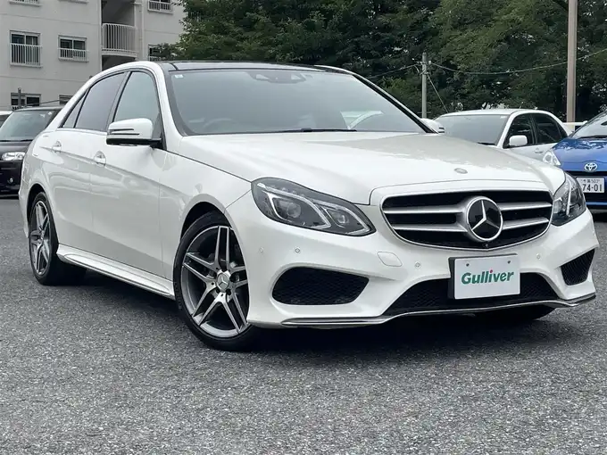 新着情報“ＥクラスE250 アバンギャルド”2015年式ダイヤモンドホワイト入荷しました！