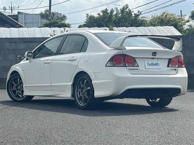 車両画像03