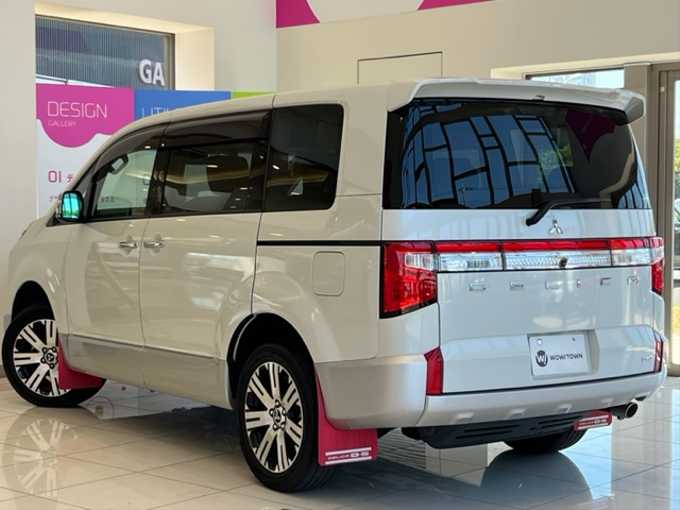 車両画像03