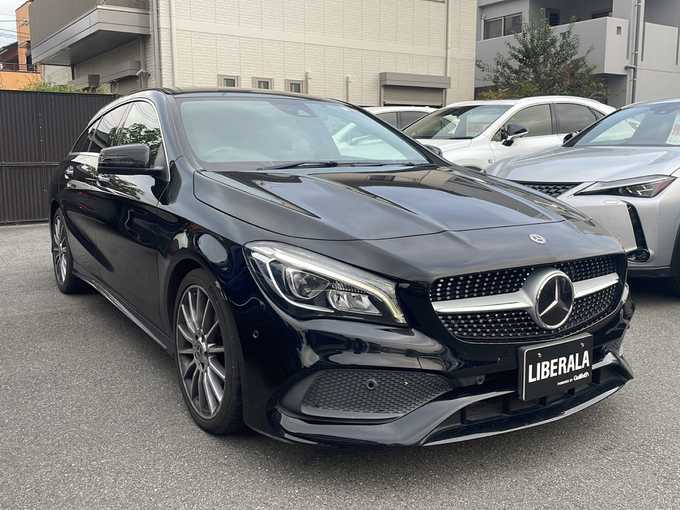 新着情報“ＣＬＡクラス シューティングブレークCLA180 シューティングブレーク AMG スタイル”2018年式コスモスブラック入荷しました！