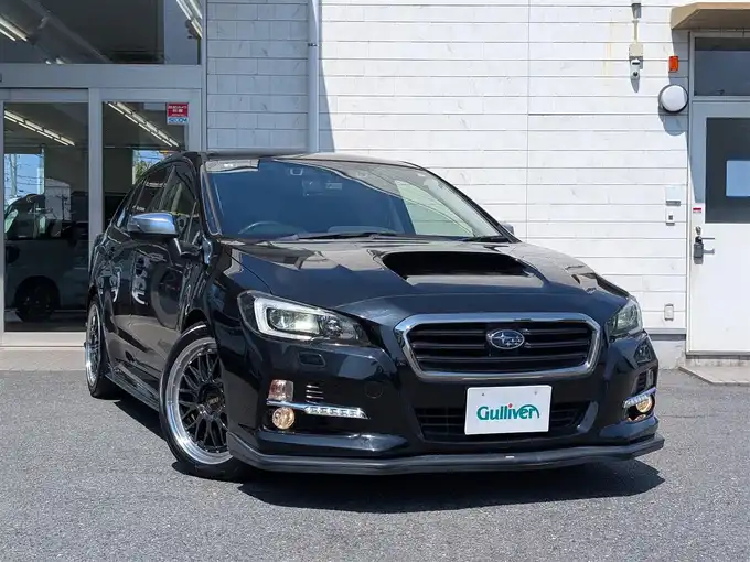 新着情報“レヴォーグ1．6GT－Sアイサイト”2014年式クリスタルブラックシリカ入荷しました！