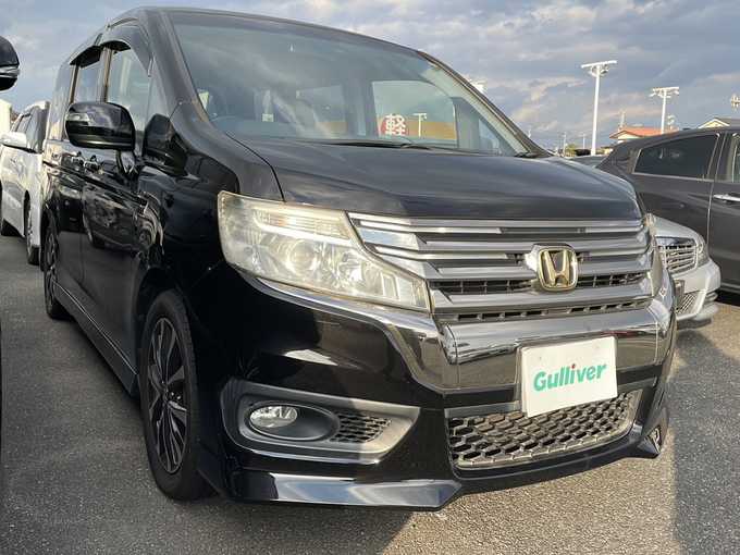 新着情報“ステップワゴンスパーダZ クールスピリット”2013年式プレミアムスパークルブラックパール入荷しました！