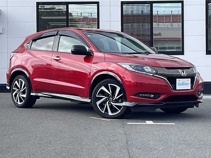 新着情報“ヴェゼルハイブリッドRS・ホンダセンシング”2016年式プレミアムクリスタルレッドM入荷しました！