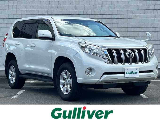 新着情報“ランドクルーザープラドTX”2015年式ホワイトパールクリスタルシャイン入荷しました！