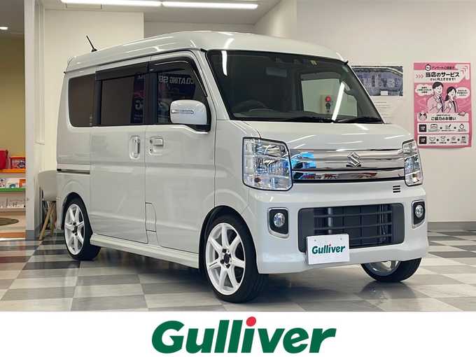 新着情報“エブリイワゴンPZターボスペシャル ハイルーフ”2020年式パールホワイト入荷しました！