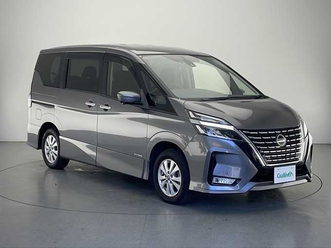 新着情報“セレナハイウェイスターV”2019年式ダークメタルグレー入荷しました！