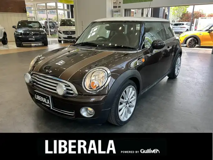 新着情報“ＭＩＮＩ50 メイフェア”2010年式茶入荷しました！