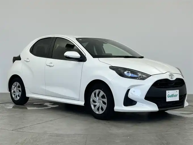 新着情報“ヤリスX”2020年式白入荷しました！