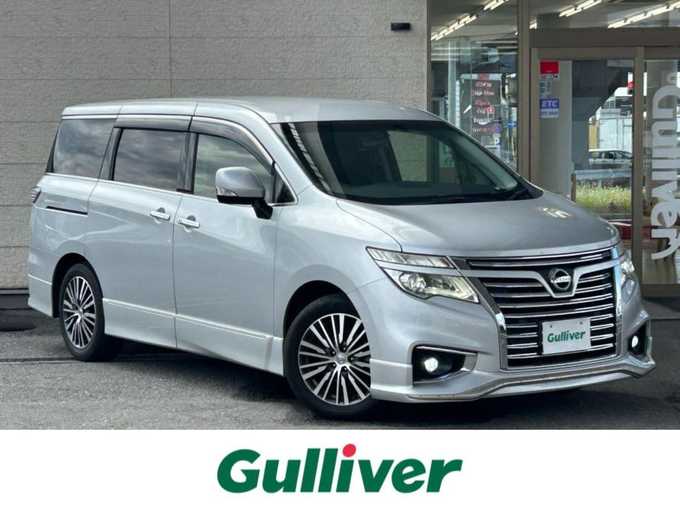 新着情報“エルグランド250ハイウェイスター”2014年式ブリリアントシルバー入荷しました！
