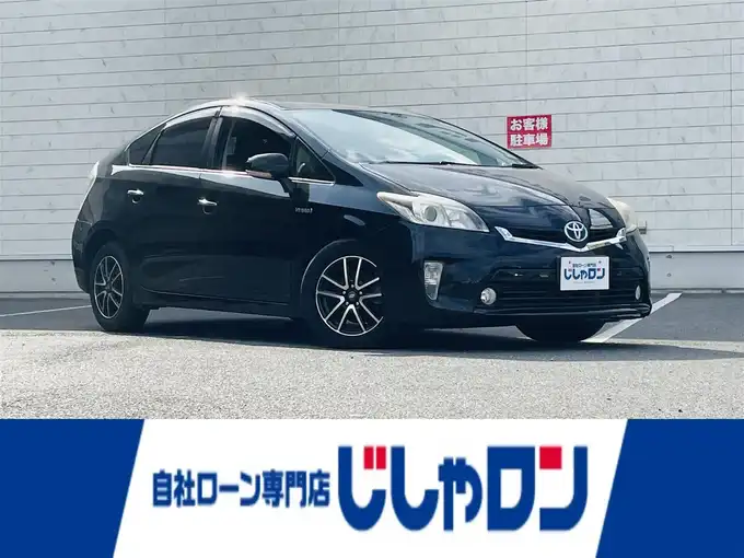 新着情報“プリウスS”2014年式ブラック入荷しました！