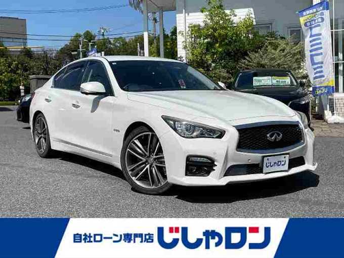 新着情報“スカイライン350GT FOUR ハイブリッド タイプSP”2014年式クリスタルホワイトパール入荷しました！
