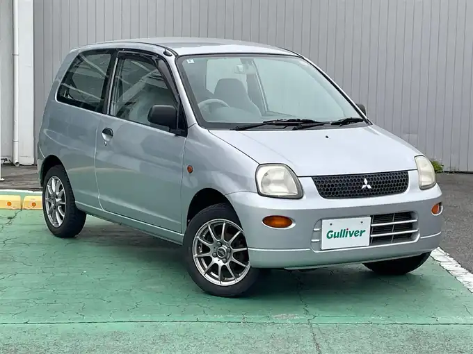 新着情報“ミニカライラ”2009年式クールシルバーメタリック入荷しました！