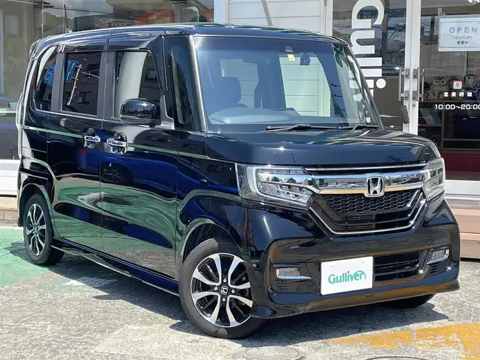 新着情報“Ｎ ＢＯＸカスタム G L ホンダセンシング”2018年式クリスタルブラックパール入荷しました！