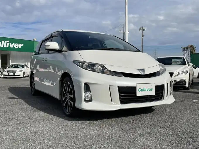 新着情報“エスティマアエラス”2015年式ホワイトパールクリスタルシャイン入荷しました！