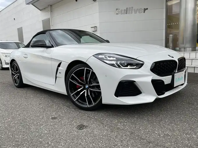 新着情報“Ｚ４sDrive20i Mスポーツ”2020年式アルピンホワイトⅢ入荷しました！