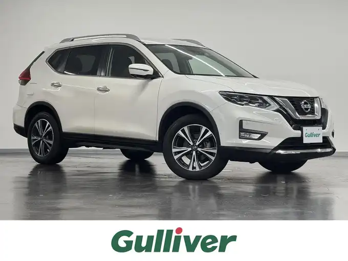 新着情報“エクストレイル20Xi”2019年式ブリリアントホワイトパール入荷しました！