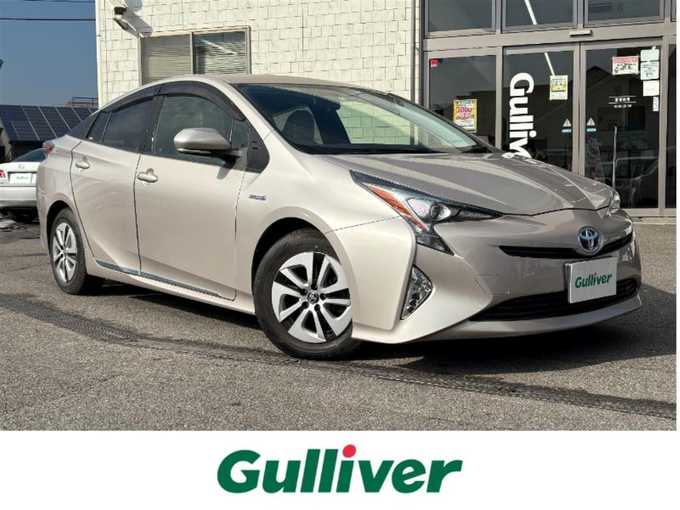 新着情報“プリウスS”2016年式スティールブロンドM入荷しました！