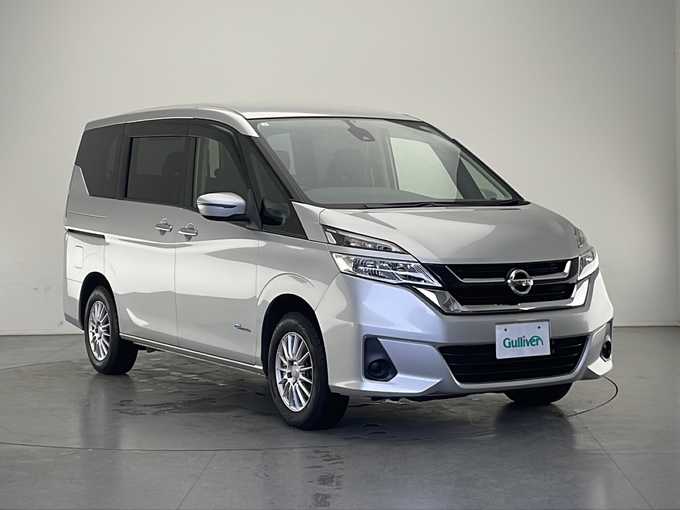 新着情報“セレナX”2016年式ブリリアントシルバー入荷しました！