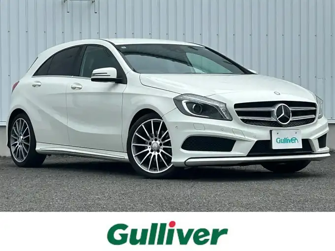 新着情報“ＡクラスA180 スポーツ”2015年式カルサイトホワイト入荷しました！