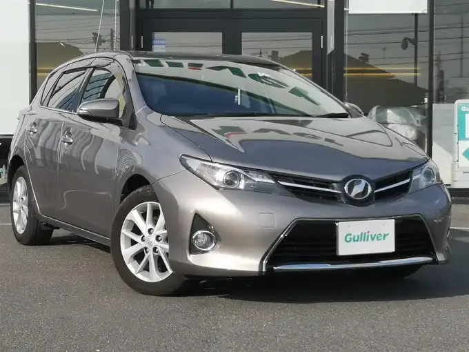 新着情報“オーリス150X Sパッケージ”2013年式アバンギャルドブロンズメタリック入荷しました！