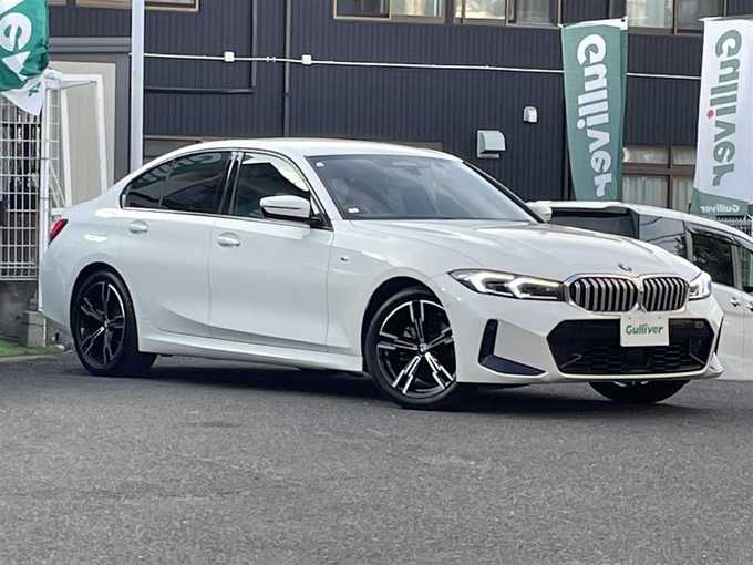 新着情報“３シリーズ320d xDrive Mスポーツ”2023年式アルピンホワイトⅢ入荷しました！