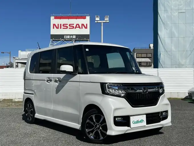 新着情報“Ｎ－ＢＯＸカスタムG・Lホンダセンシング”2019年式プラチナホワイトパール入荷しました！