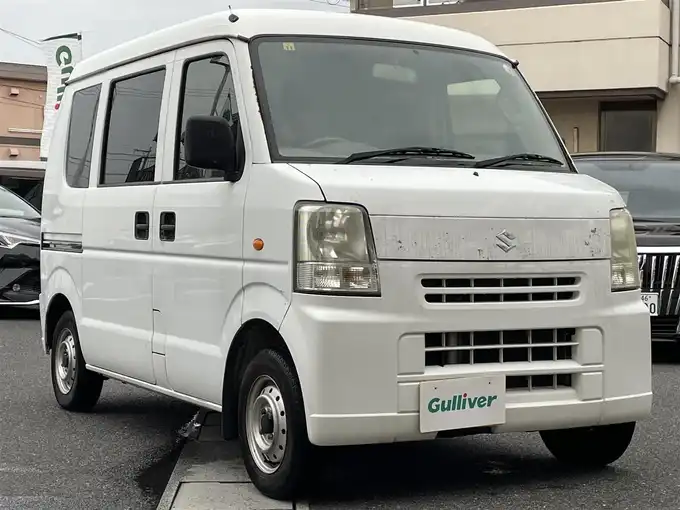 新着情報“エブリイPA”2011年式スペリアホワイト入荷しました！