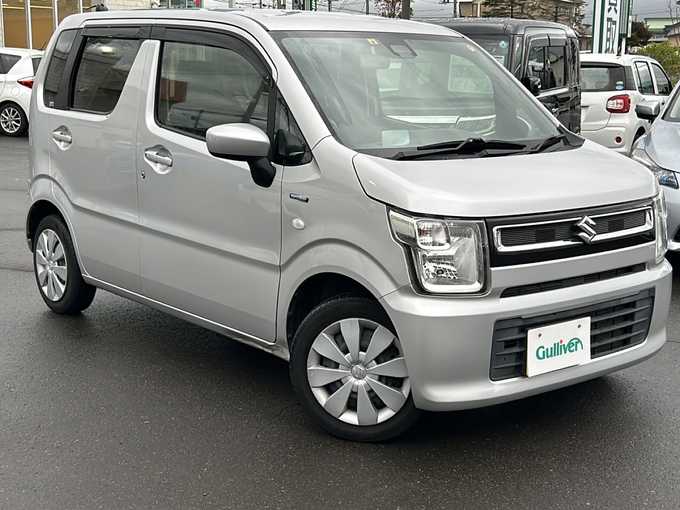新着情報“ワゴンＲハイブリッドFX セーフティパッケージ装着車”2017年式シルキーシルバーメタリック入荷しました！