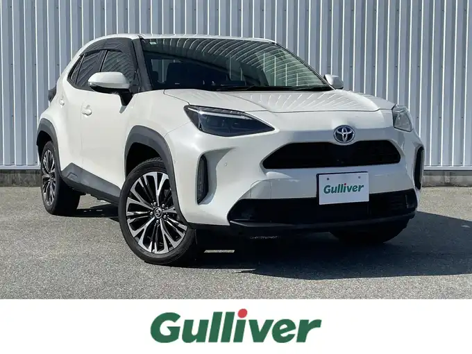 新着情報“ヤリスクロスハイブリッドZ”2021年式ホワイトパールクリスタルシャイン入荷しました！