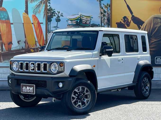 新着情報“ジムニーノマドFC”2025年式パール入荷しました！