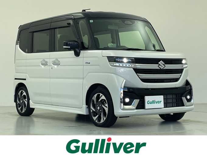 新着情報“スペーシアカスタムハイブリッドXSターボ”2024年式ピュアホワイトパール/ブラック2トーン入荷しました！