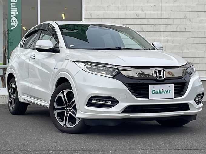 新着情報“ヴェゼルハイブリッドZ・ホンダセンシング”2018年式プラチナホワイトパール入荷しました！