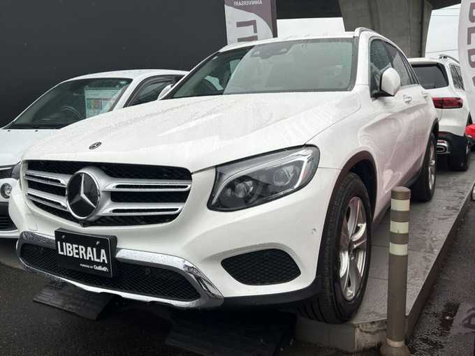 新着情報“ＧＬＣGLC220d 4マチック”2019年式ポーラホワイト入荷しました！