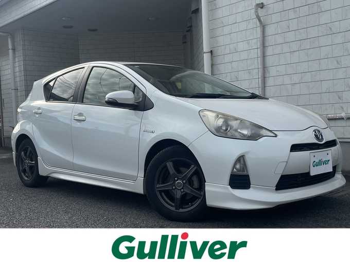 新着情報“アクアS”2012年式ライムホワイトパールクリスタルシャイン入荷しました！