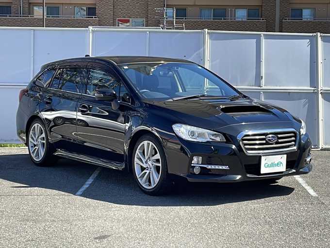 新着情報“レヴォーグ1．6GT－Sアイサイト”2015年式クリスタルブラックシリカ入荷しました！