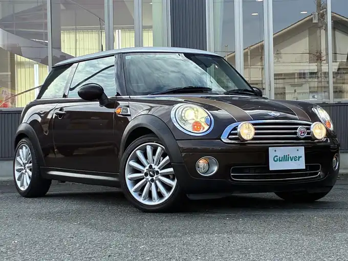 新着情報“ＭＩＮＩ50 メイフェア”2010年式ホット・チョコレート・メタリック入荷しました！