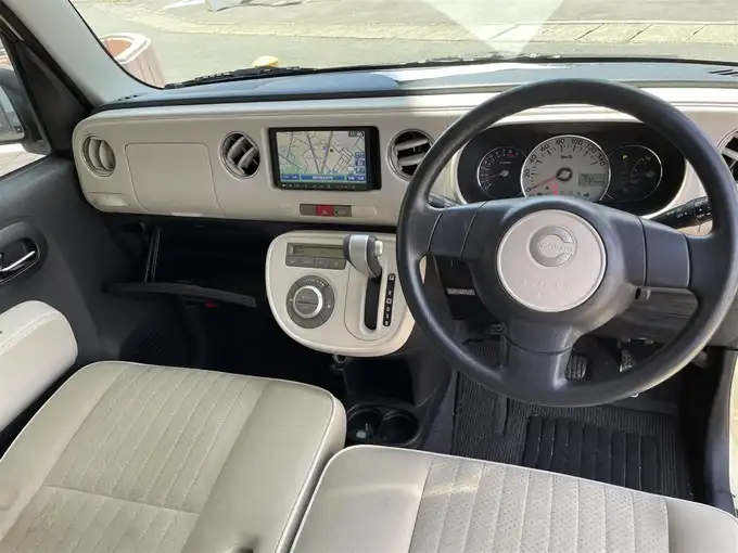 車両画像02