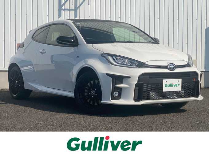 新着情報“ＧＲヤリスRC”2023年式スーパーホワイトⅡ入荷しました！