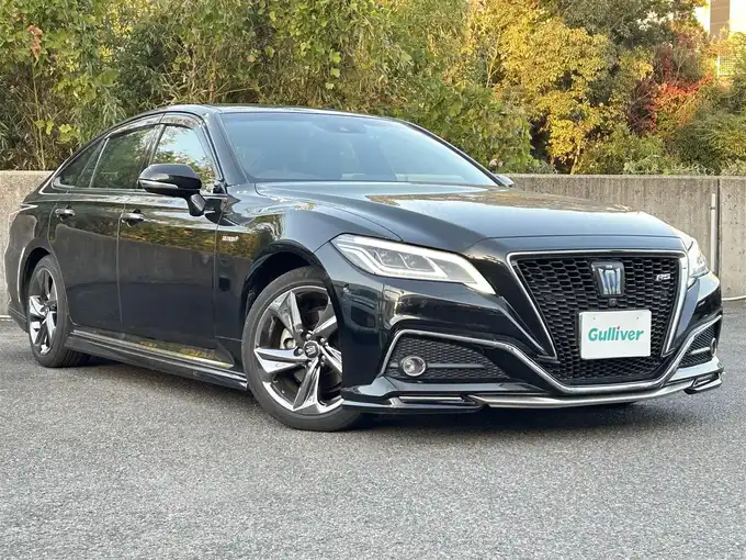 新着情報“クラウンハイブリッドRSアドバンス”2019年式プレシャスブラックパール入荷しました！