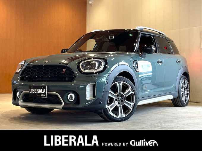 新着情報“ＭＩＮＩクーパーD クロスオーバー オール4 エッセンシャル・トリム”2020年式セージグリーンメタリック入荷しました！