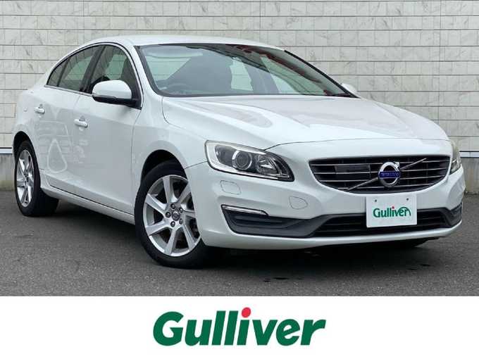 新着情報“Ｓ６０T4”2014年式白入荷しました！