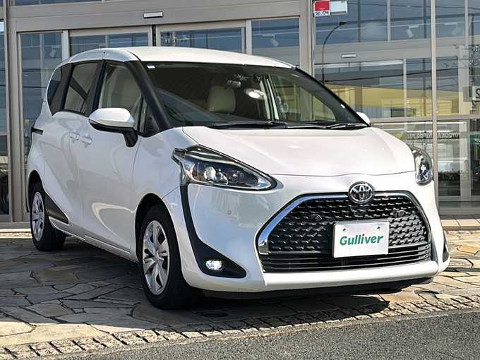 新着情報“シエンタファンベースG”2019年式ホワイトパールクリスタルシャイン入荷しました！