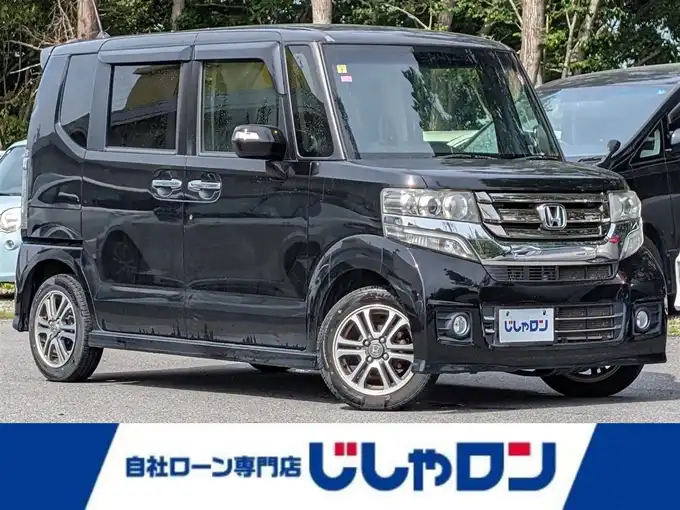 新着情報“Ｎ－ＢＯＸカスタム2トーンカラースタイル G・ターボLパッケージ”2016年式スマートブラック入荷しました！