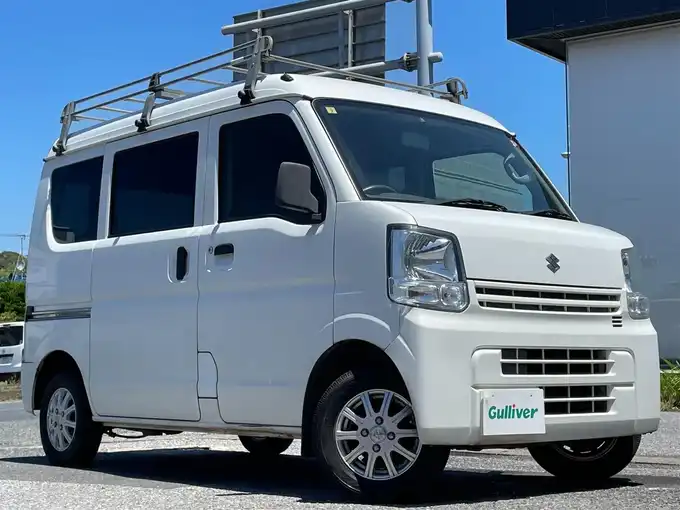 新着情報“エブリイPAリミテッド（レーダーブレーキサポート装着車）”2017年式スペリアホワイト入荷しました！