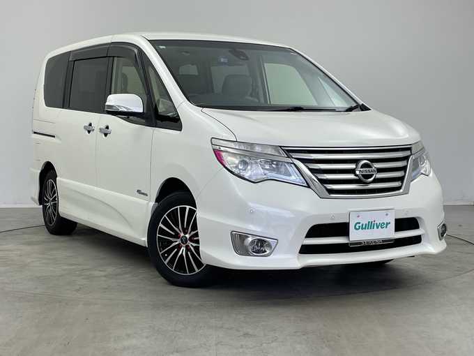 新着情報“セレナハイウェイスターG S－ハイブリッド アドバンスドセーフティパッケージ”2014年式ブリリアントホワイトパール入荷しました！