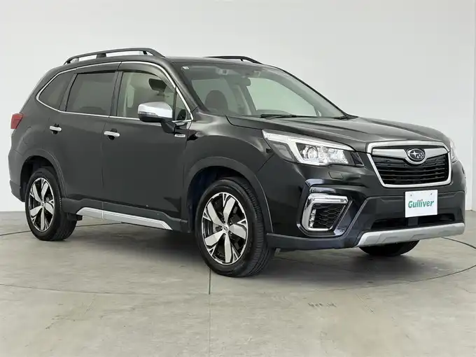 新着情報“フォレスターアドバンス”2018年式クリスタルブラックシリカ入荷しました！