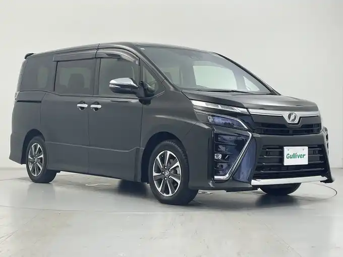 新着情報“ヴォクシーZS 煌Ⅱ”2019年式イナズマスパーキングブラックガラスフレーク入荷しました！