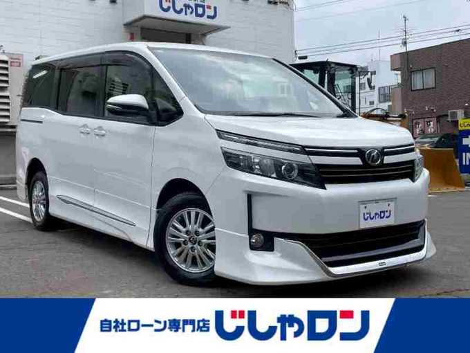 新着情報“ヴォクシーV”2014年式ホワイトパールクリスタルシャイン入荷しました！